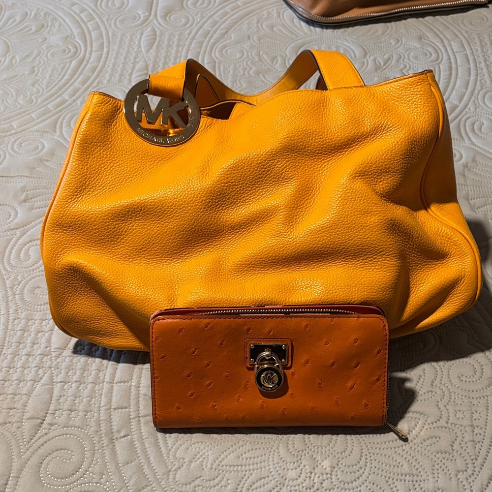 Michael Kors TangerineShoulder Bag and Orange Wallet